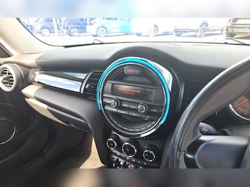 Used MINI Hatch 2016 for sale - 79605341: Photo