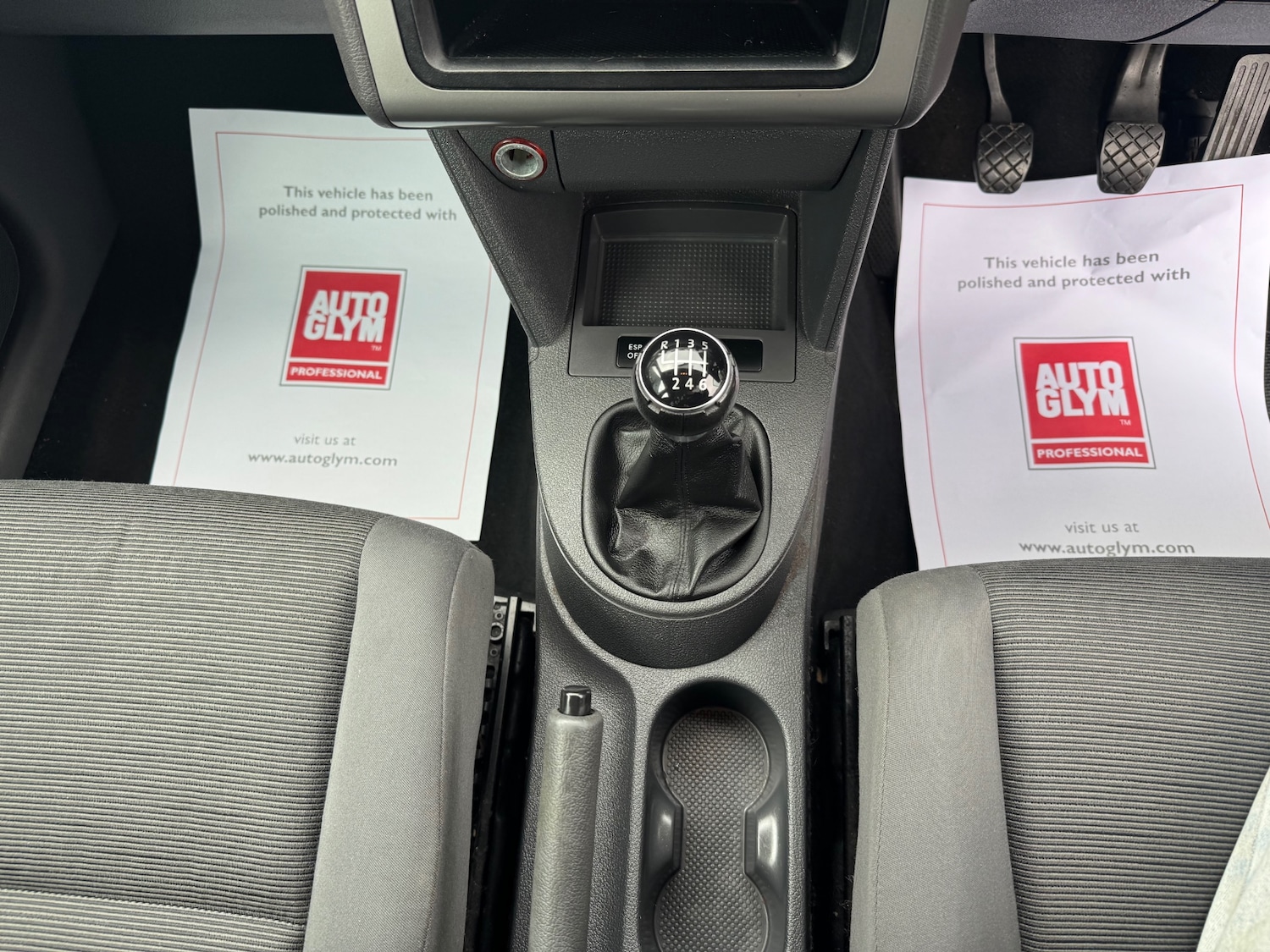 Used Volkswagen Touran 2009 for sale - 76022690: Photo 24