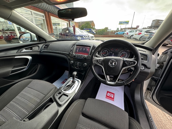 Used Vauxhall Insignia 2015 for sale - 76022737: Photo 3