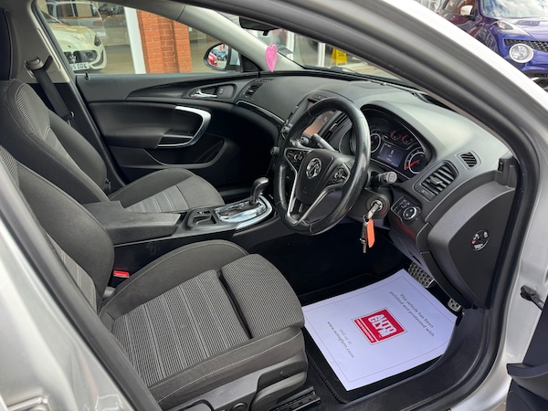 Used Vauxhall Insignia 2015 for sale - 76022737: Photo 5