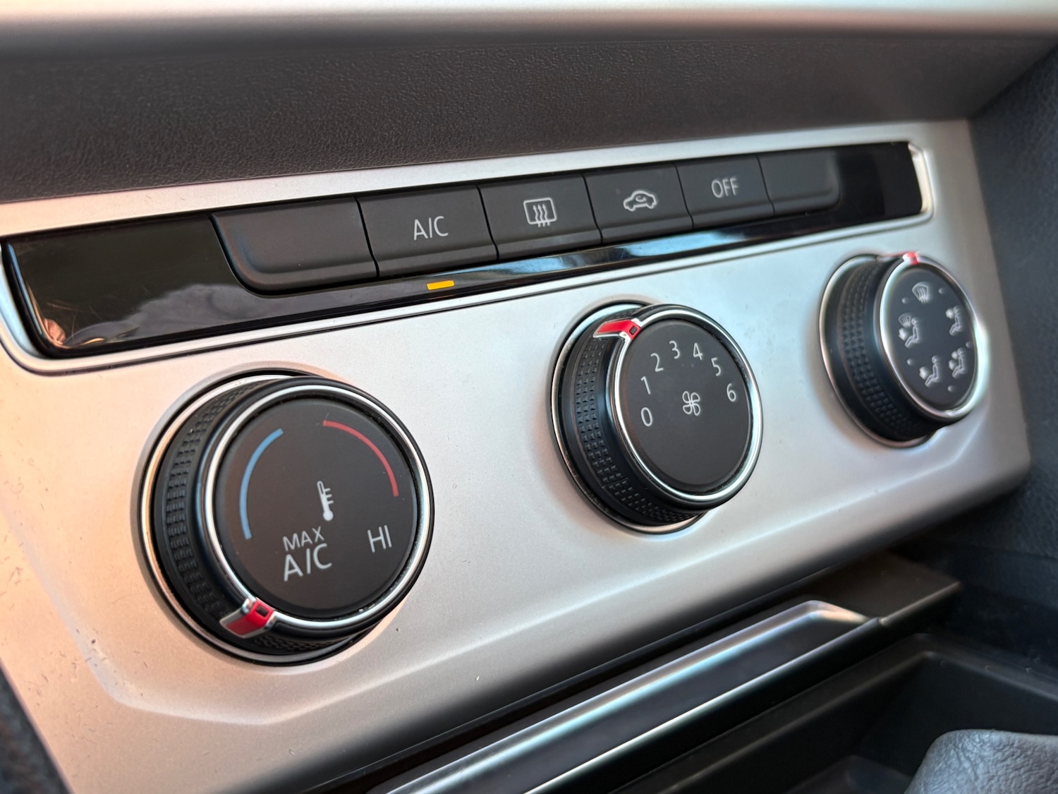 Used Volkswagen Passat 2017 for sale - 76088472: Photo 18