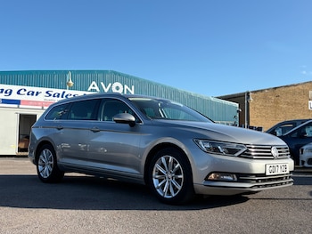 Volkswagen - Passat