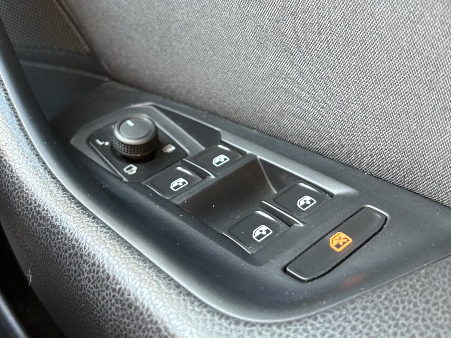 Used Volkswagen Passat 2017 for sale - 76088472: Photo 20