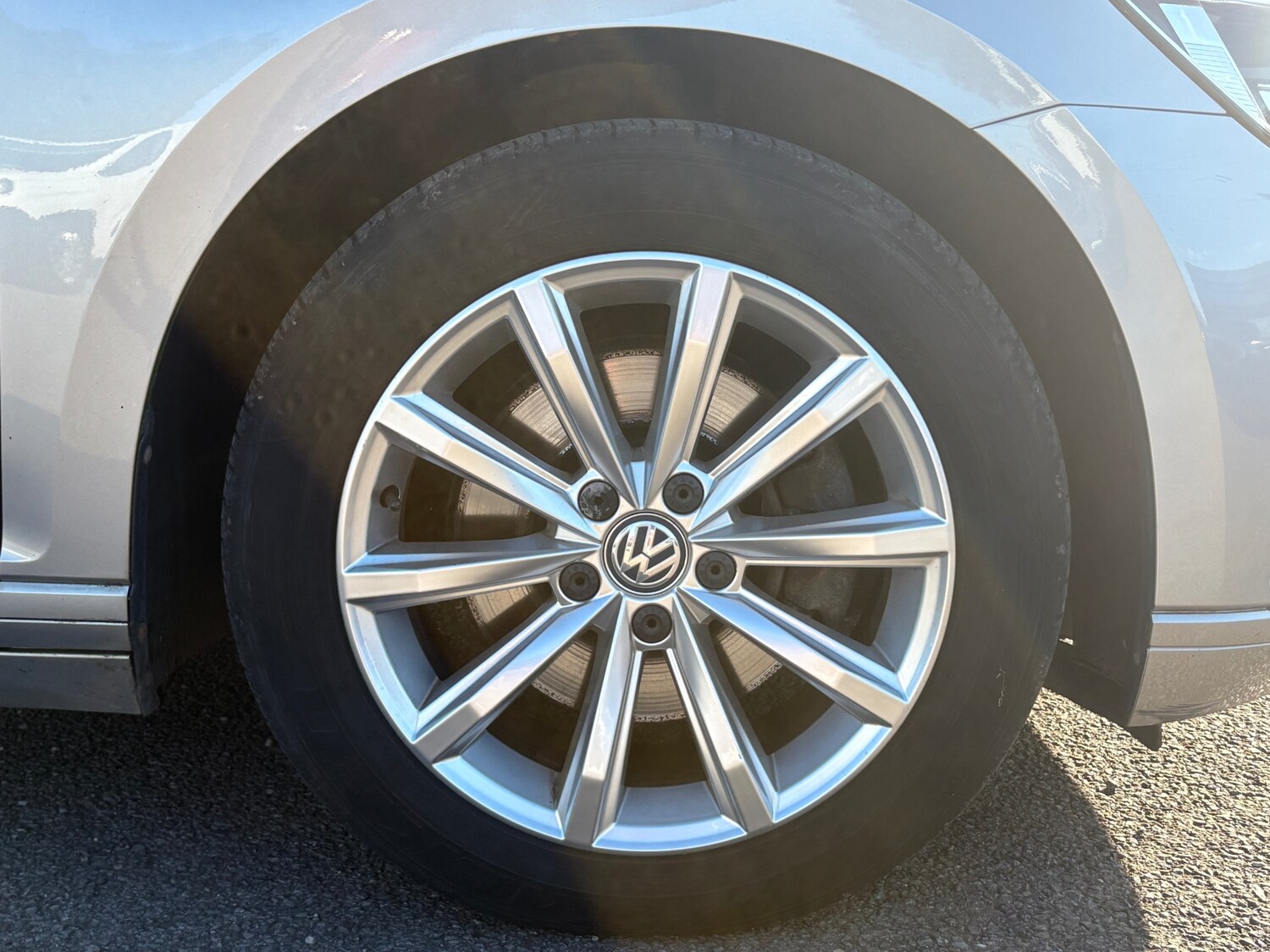 Used Volkswagen Passat 2017 for sale - 76088472: Photo 29