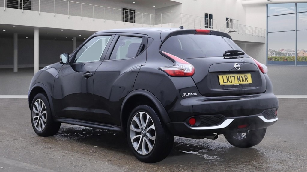 Used Nissan Juke 2017 for sale - 76777081: Photo 2