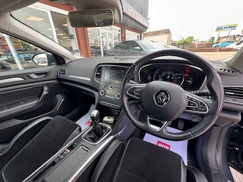 Used Renault Megane 2016 for sale - 79297677: Photo