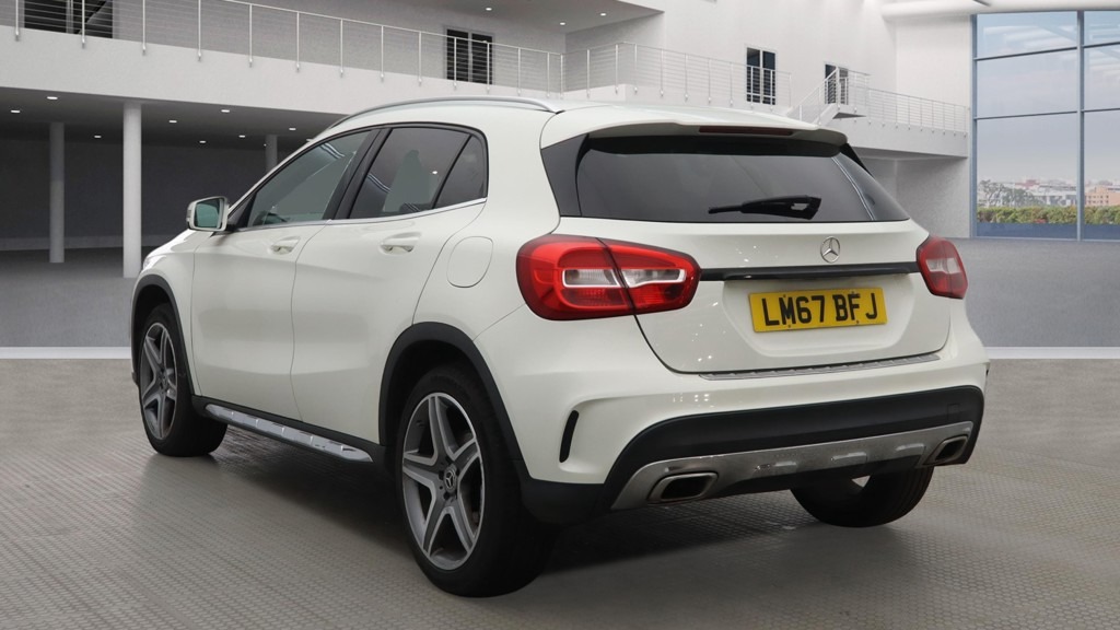 Used Mercedes-Benz GLA 2017 for sale - 77916462: Photo 2