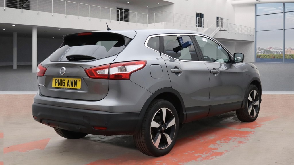 Used Nissan Qashqai 2016 for sale - 77897101: Photo 5