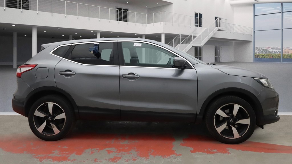 Used Nissan Qashqai 2016 for sale - 77897101: Photo 6