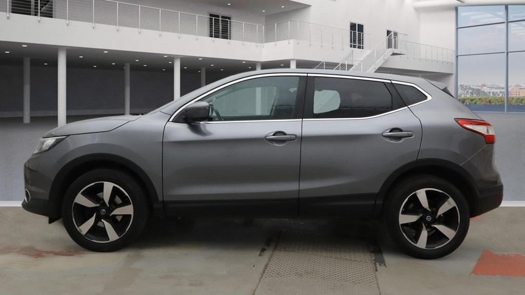Used Nissan Qashqai 2016 for sale - 77897101: Photo 7