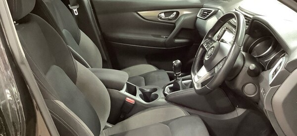 Used Nissan Qashqai 2018 for sale - 74435729: Photo 3