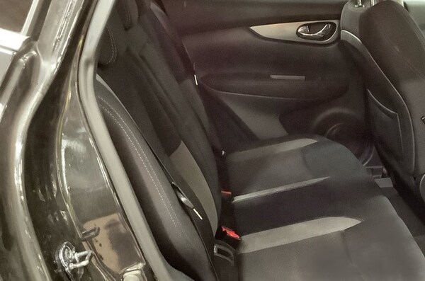 Used Nissan Qashqai 2018 for sale - 74435729: Photo 8