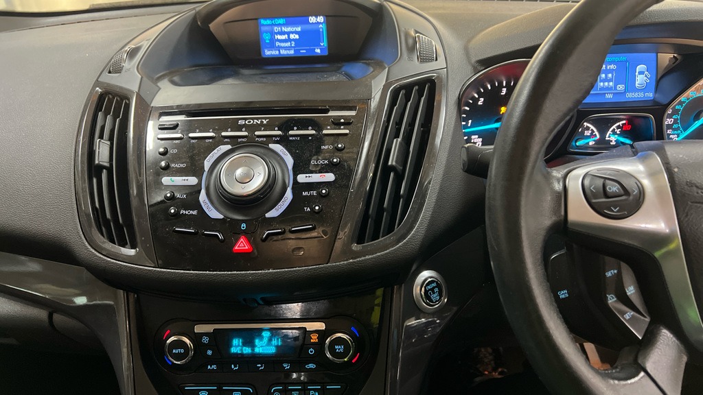 Used Ford Kuga 2015 for sale - 76796718: Photo 4