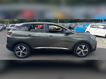 Used Peugeot 3008 2017 for sale - 75761832: Photo