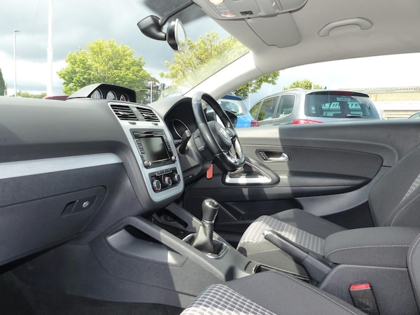 Used Volkswagen Scirocco 2014 for sale - 67704216: Photo 6