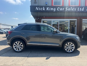 Used Volkswagen T-Roc 2018 for sale - 79098913: Photo