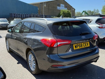 Used Ford Focus 2018 for sale - 78420456: Photo