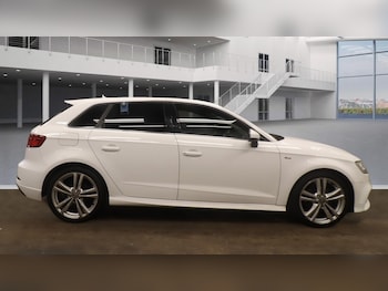 2018 (68) - 2.0 TDI S Line 5dr ++ TECH PACK / NAV / DAB / BLUETOOTH / ULEZ ++