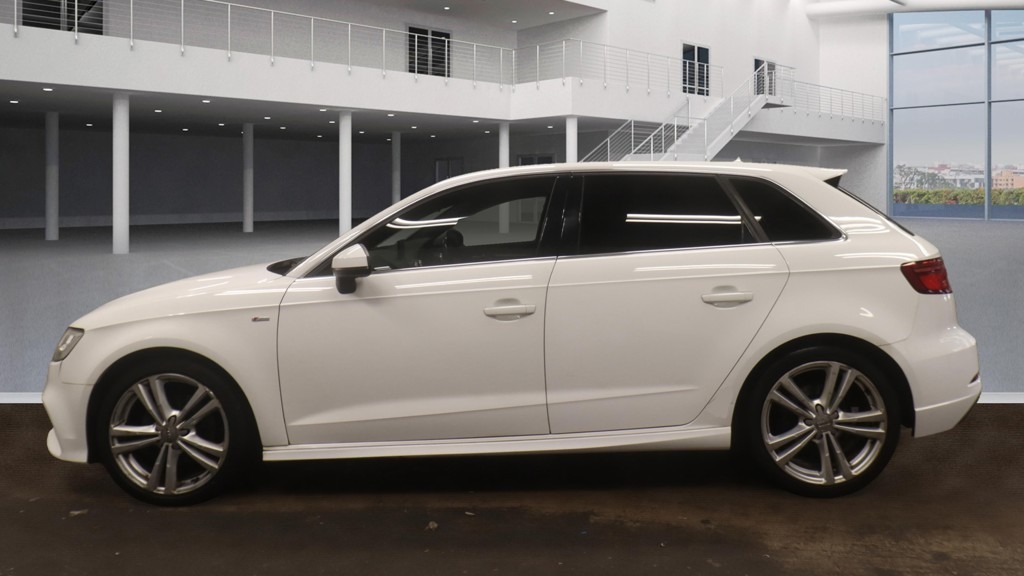 Used Audi A3 2018 for sale - 76766520: Photo 2