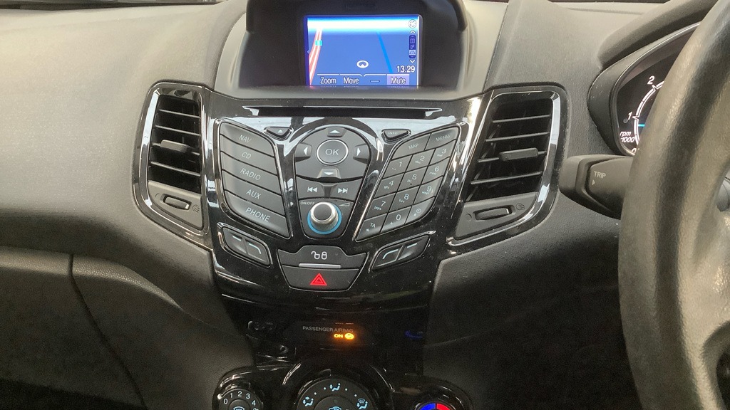 Used Ford Fiesta 2016 for sale - 76488611: Photo 3