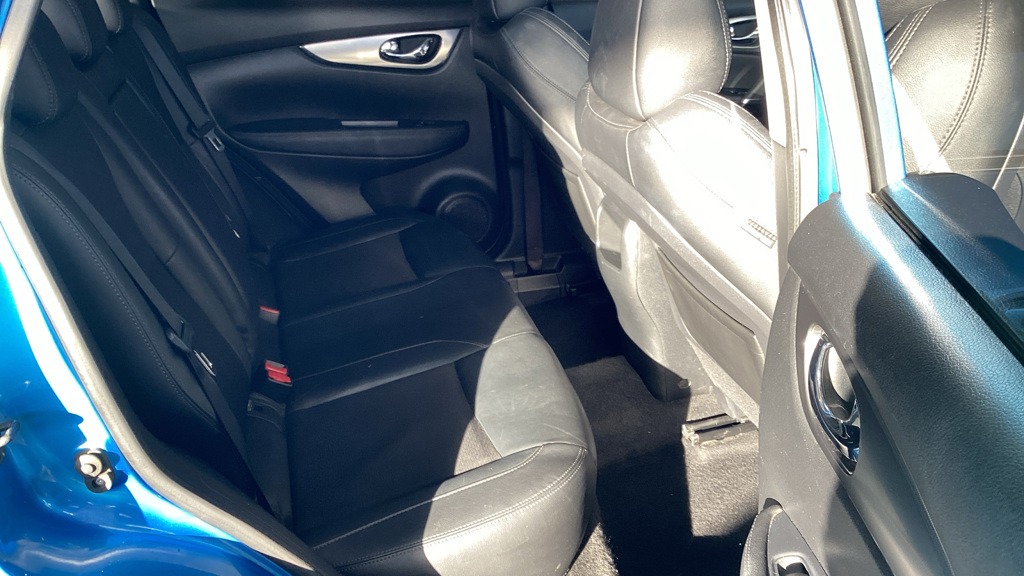 Used Nissan Qashqai 2017 for sale - 76777984: Photo 10