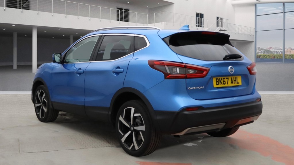 Used Nissan Qashqai 2017 for sale - 76777984: Photo 2