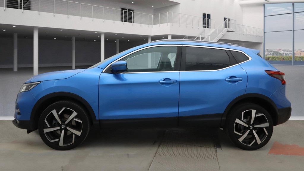 Used Nissan Qashqai 2017 for sale - 76777984: Photo 8