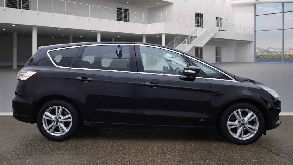 Used Ford S-Max 2018 for sale - 76531611: Photo 1