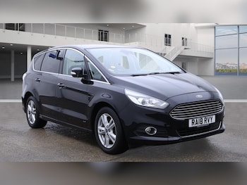 Used Ford S-Max 2018 for sale - 76531611: Photo