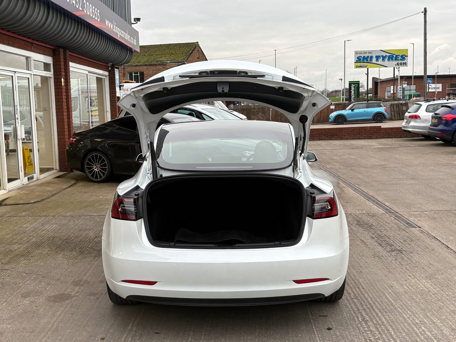 Used Tesla Model 3 2021 for sale - 77462190: Photo 32