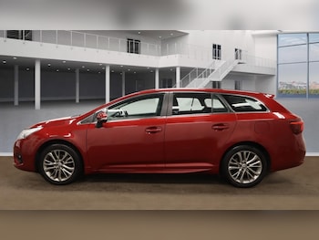 Used Toyota Avensis 2017 for sale - 76478041: Photo