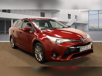 Used Toyota Avensis 2017 for sale - 76478041: Photo