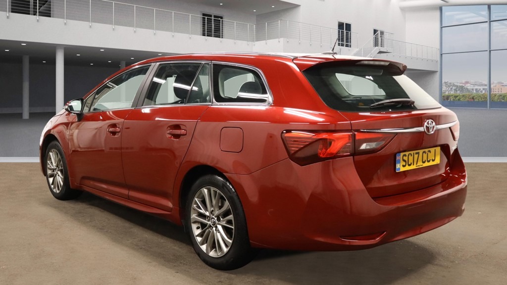 Used Toyota Avensis 2017 for sale - 76478041: Photo 6