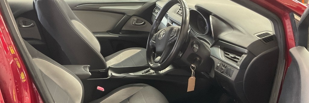 Used Toyota Avensis 2017 for sale - 76478041: Photo 8