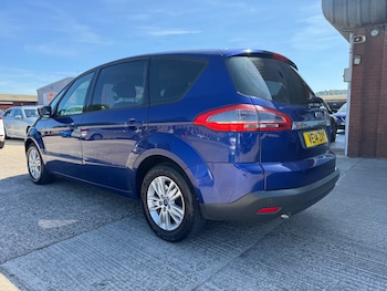 Used Ford S-Max 2014 for sale - 75203825: Photo