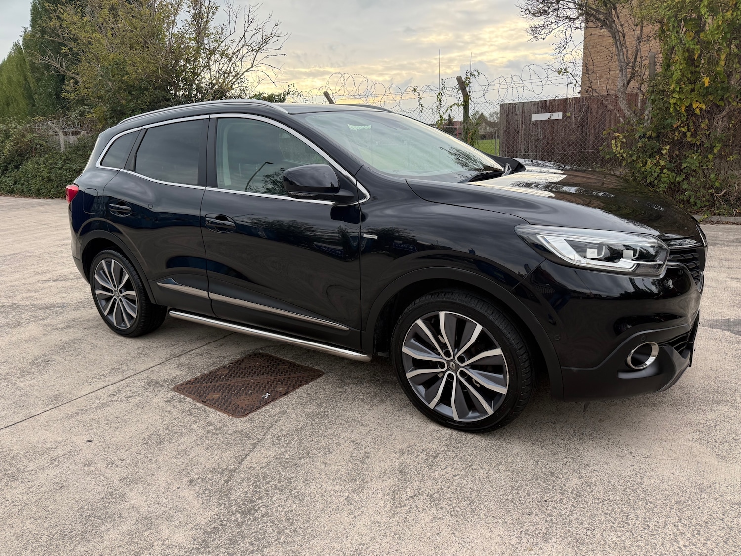 Used Renault Kadjar 2016 for sale - 76092245: Photo 1