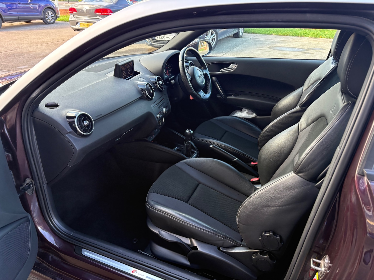 Used Audi A1 2014 for sale - 76332082: Photo 11