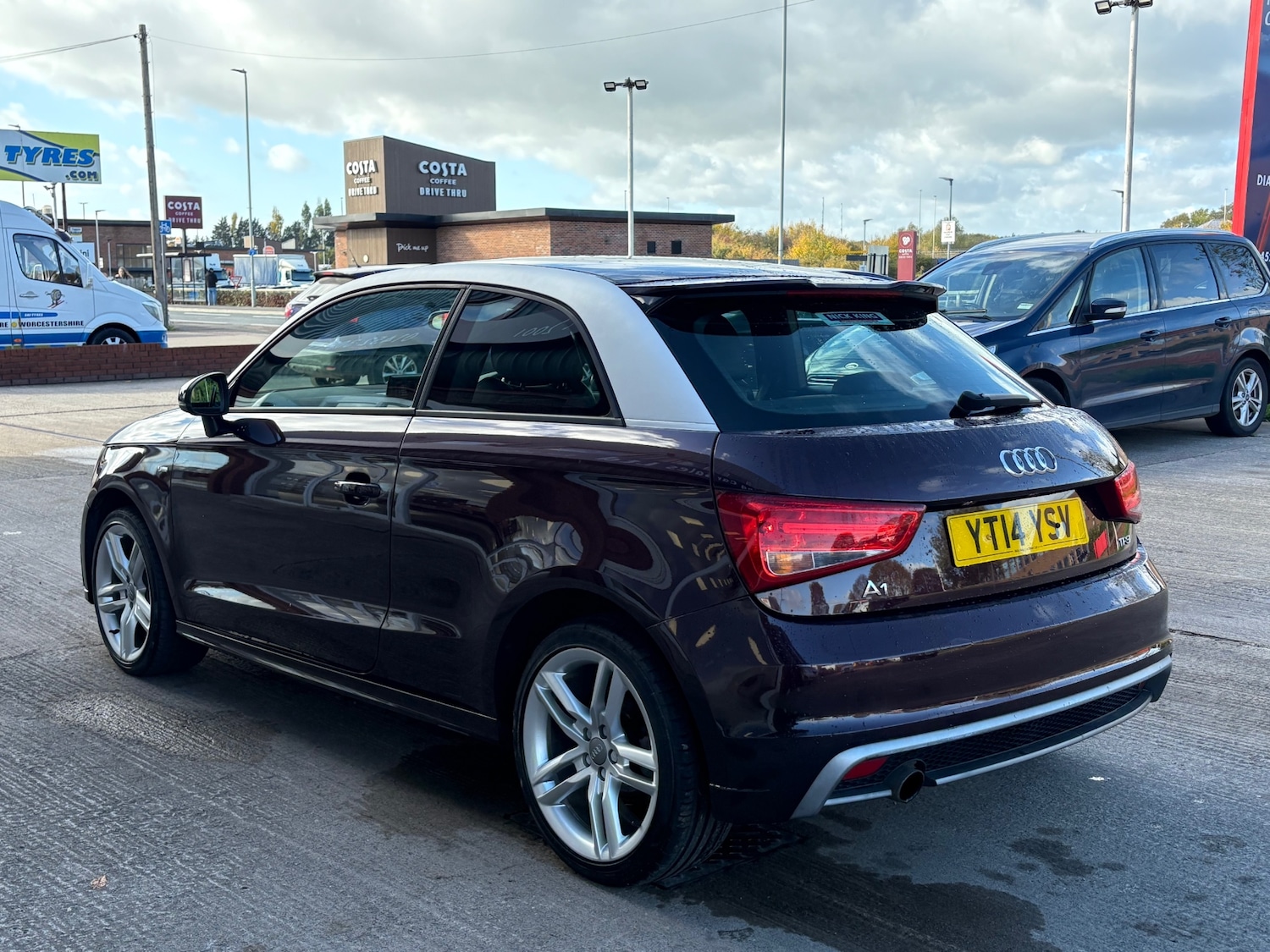 Used Audi A1 2014 for sale - 76332082: Photo 2