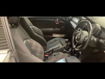 Used MINI Hatch 2017 for sale - 75380946: Photo