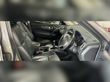 Used Nissan X-Trail 2017 for sale - 79690779: Photo