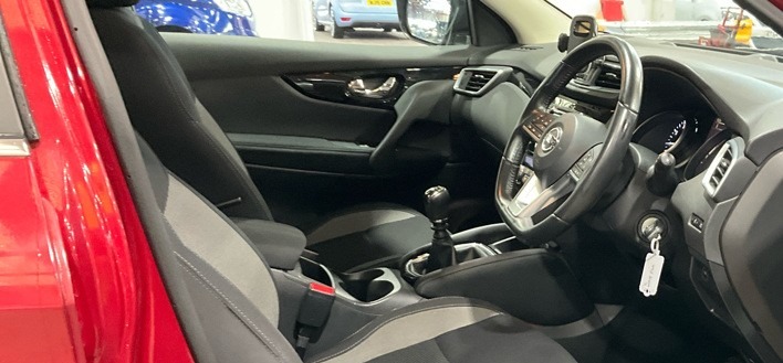 Used Nissan Qashqai 2018 for sale - 77650472: Photo 7