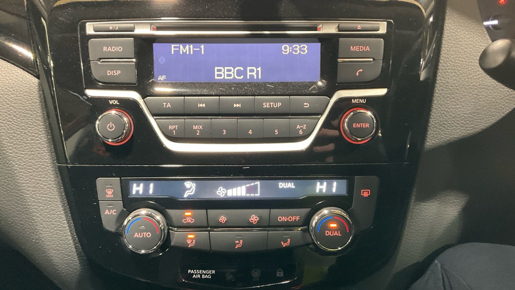 Used Nissan Qashqai 2018 for sale - 77650472: Photo 8