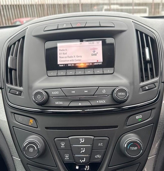 Used Vauxhall Insignia 2015 for sale - 77701231: Photo 8