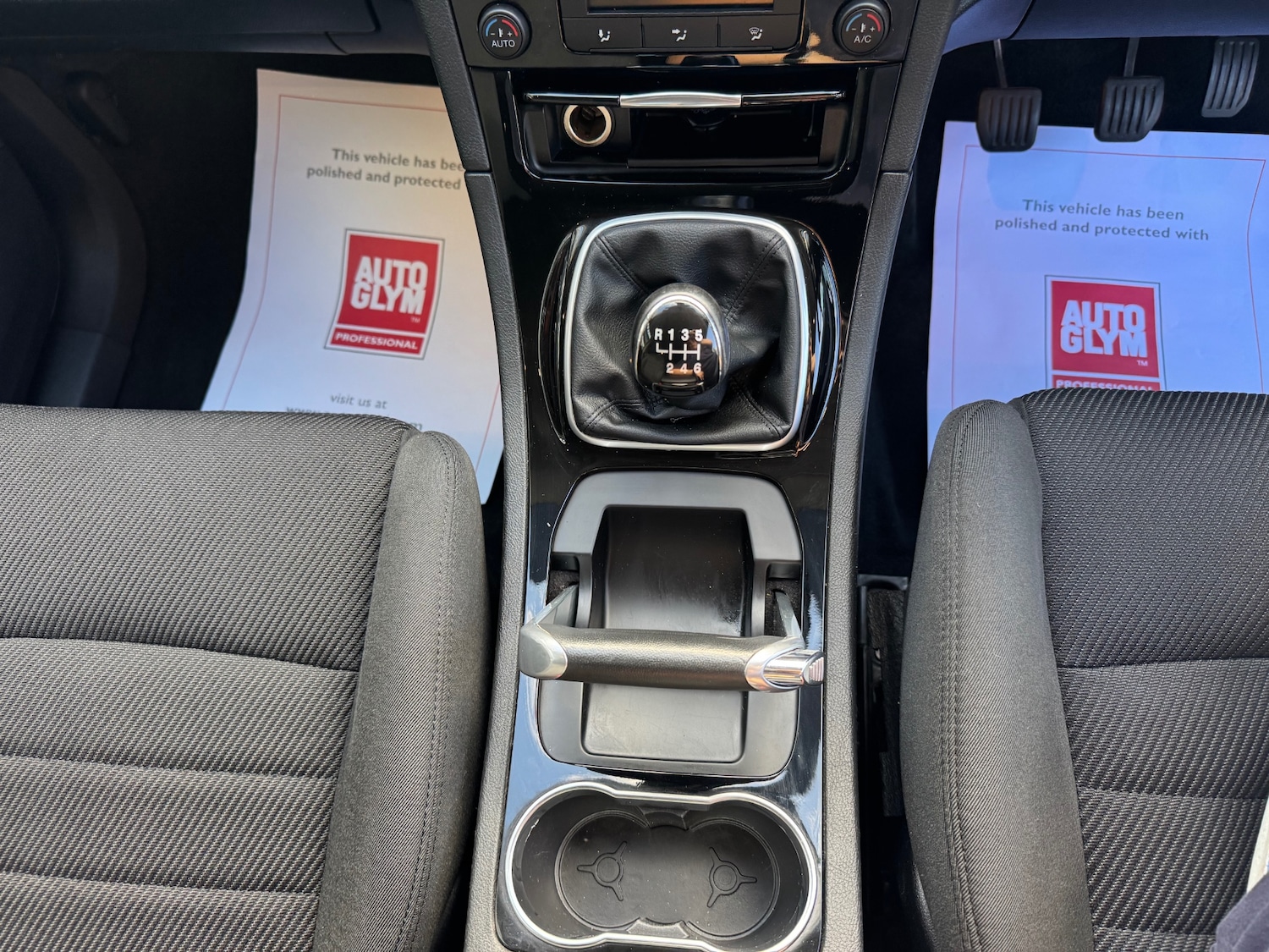 Used Ford S-Max 2015 for sale - 75826701: Photo 26