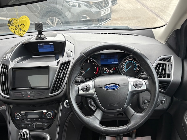 Used Ford Kuga 2014 for sale - 75282408: Photo 23
