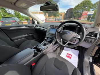 Used Ford Mondeo 2017 for sale - 75045928: Photo