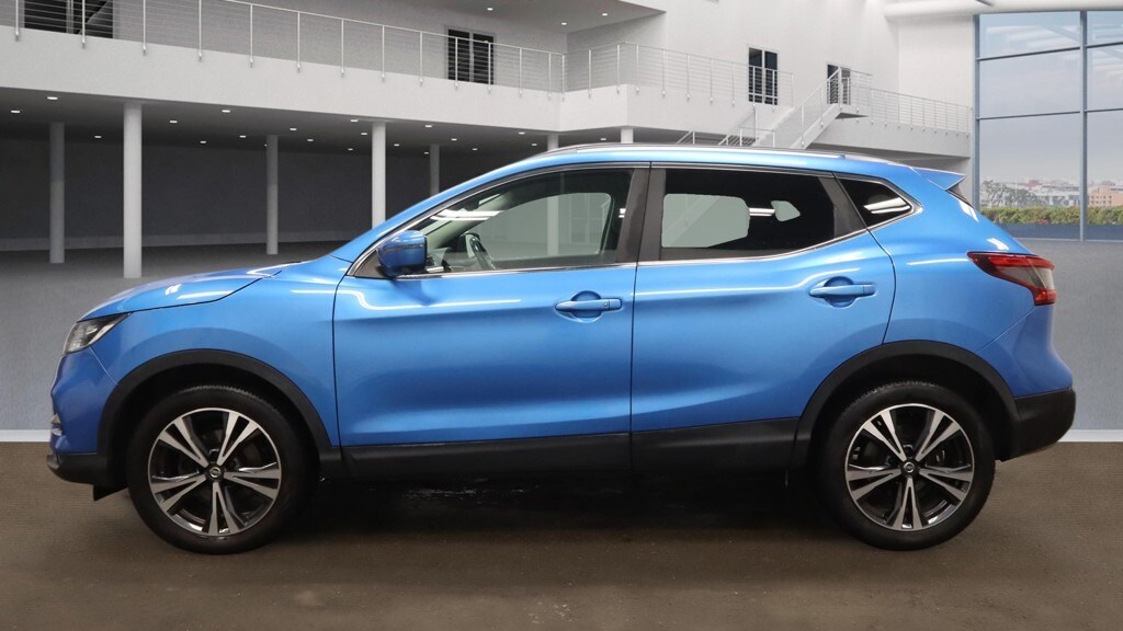 Used Nissan Qashqai 2017 for sale - 77474883: Photo 8