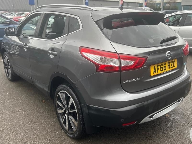 Used Nissan Qashqai 2016 for sale - 77542534: Photo 6