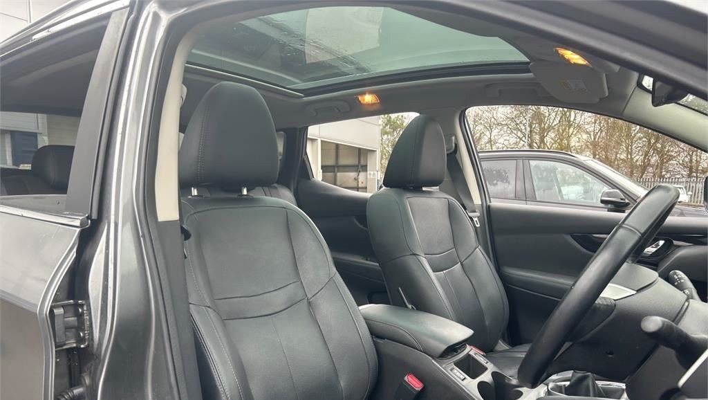 Used Nissan Qashqai 2016 for sale - 77542534: Photo 7