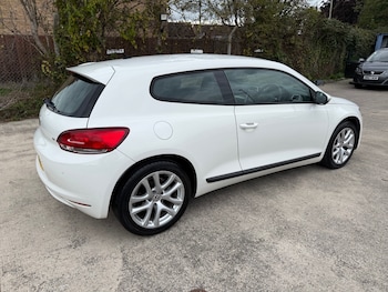 Used Volkswagen Scirocco 2011 for sale - 76078902: Photo 4